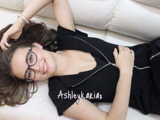 Ashleykariax