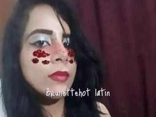 Brunettehot_latin