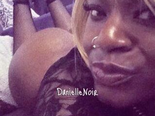 DanielleNoir