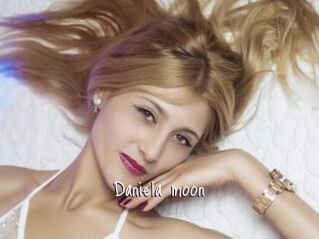 Daniela_moon