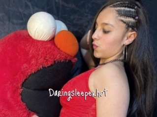 Daringsleeperhot