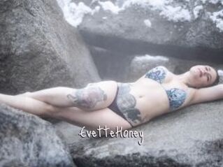 EvetteHoney