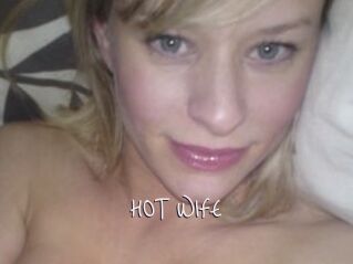 HOT_WIFE