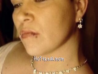 Hotfreakmom
