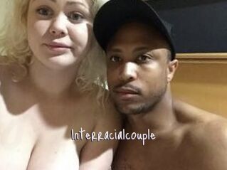 Interracial_couple_