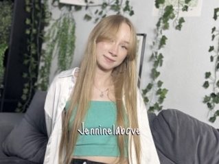Jenninelabove