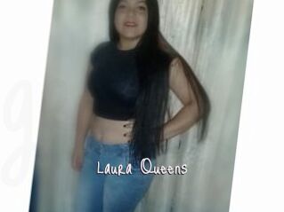Laura_Queens