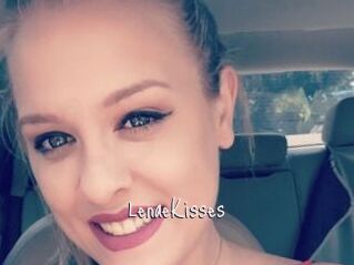 LenaeKisses