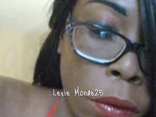 Lexie_Monae25
