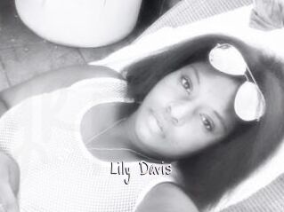 Lily_Davis