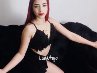 LunaAnjo