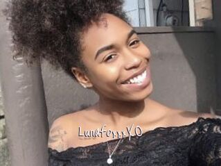 LunaFoxxxXO