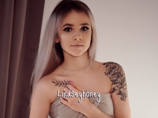 Lindseyhoney