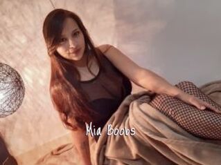 Mia_Boobs
