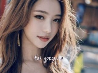 Mia_gorgeous