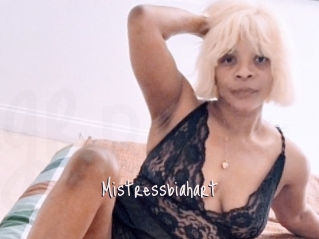 Mistressbiahart