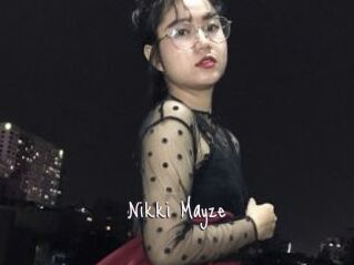 Nikki_Mayze