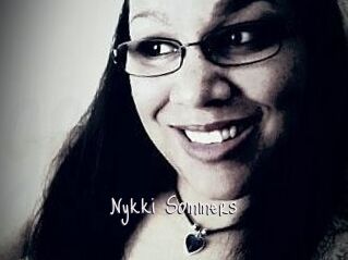 Nykki_Sommers