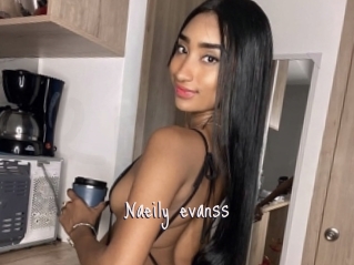 Naeily_evanss