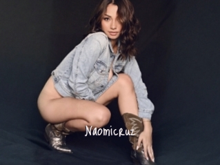 Naomicruz