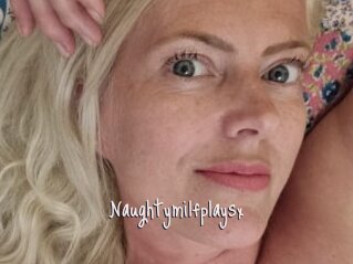 Naughtymilfplaysx