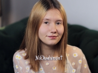 Nikkidumont