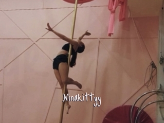 Ninakittyy