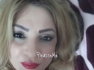 PleasseMe