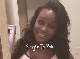 RoxyOnThePole