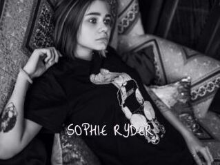 SOPHIE_RYDER