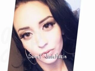 Sweet_JanieMarie