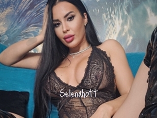 Selenahott