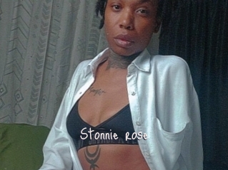 Stonnie_rose