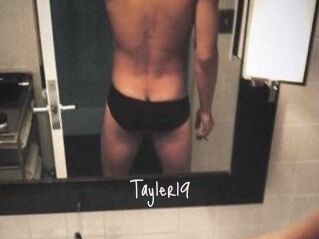 Tayler19