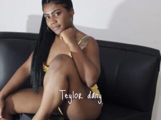 Teylor_dany