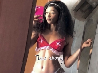 Tiara_ebonny