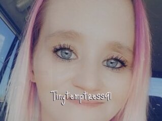 Tinytemptress91