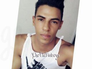 Xhotlatinboyx